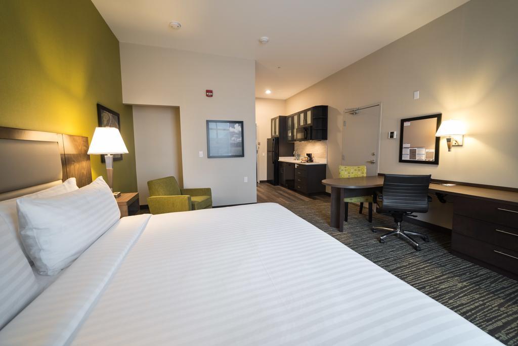 Candlewood Suites West Edmonton - Mall Area By Ihg Esterno foto
