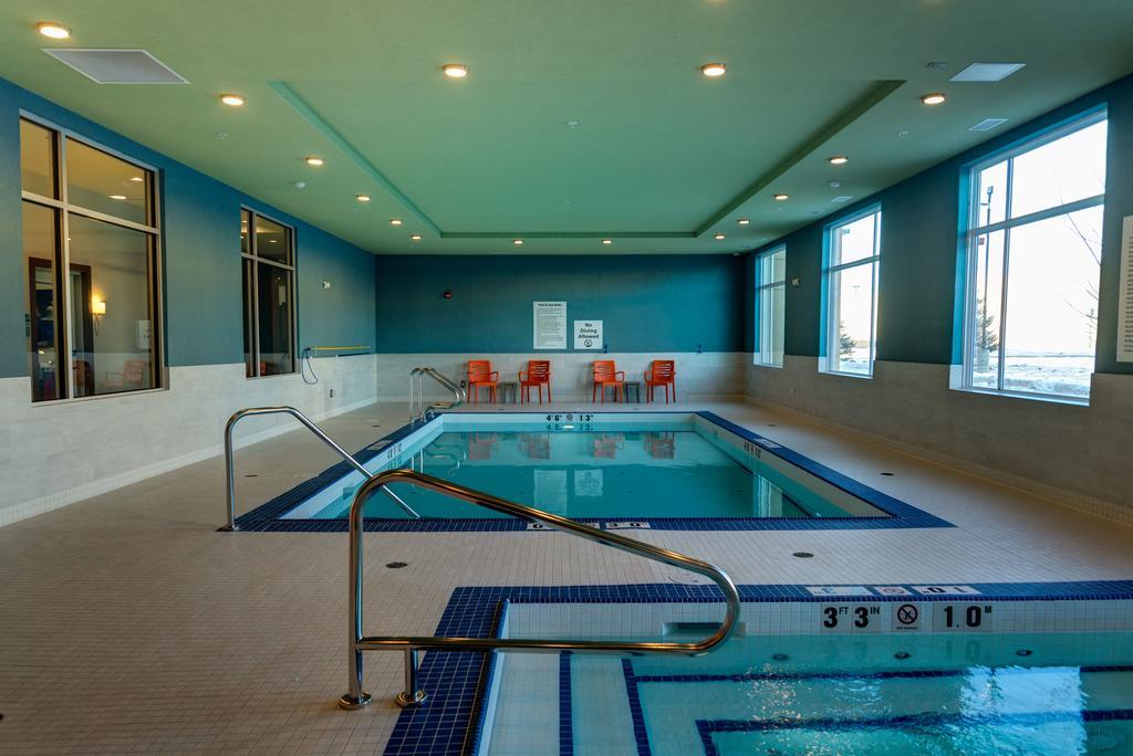Candlewood Suites West Edmonton - Mall Area By Ihg Esterno foto